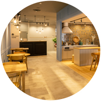 モデルハウスなら実際の広さやデザイン・素材をチェックできる